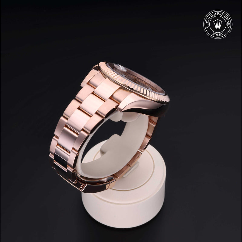 Sky-Dweller M326935-0004