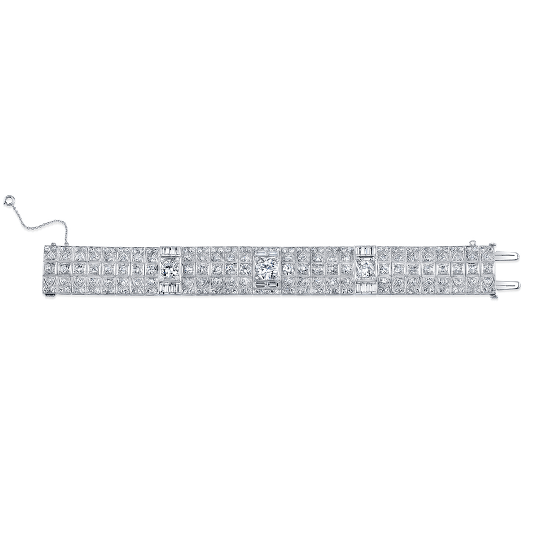 Platinum and 18.70 Total Weight Diamond Art Deco Bracelet