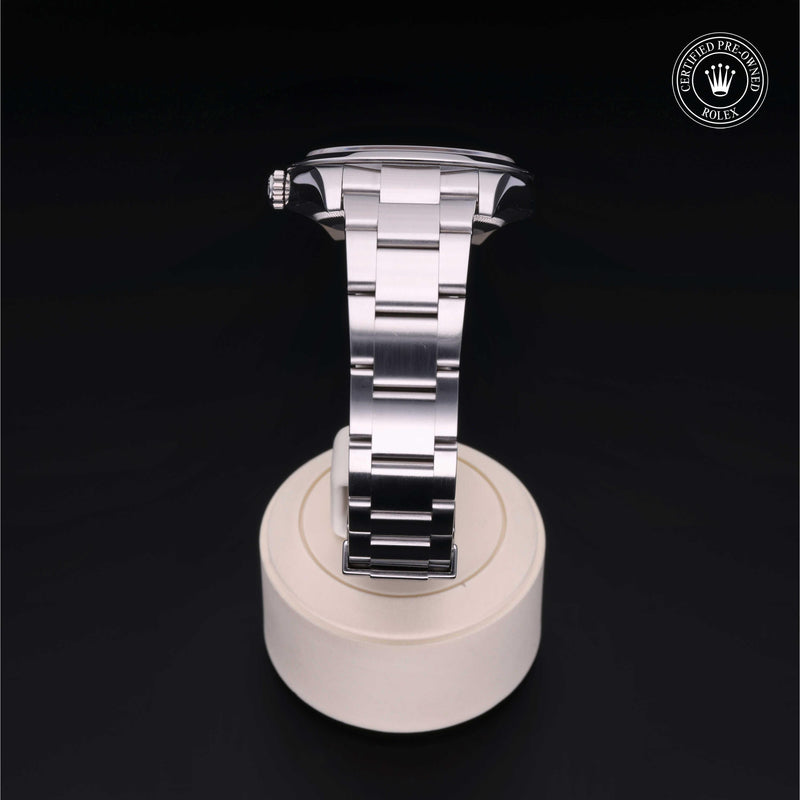 Explorer M214270-0001