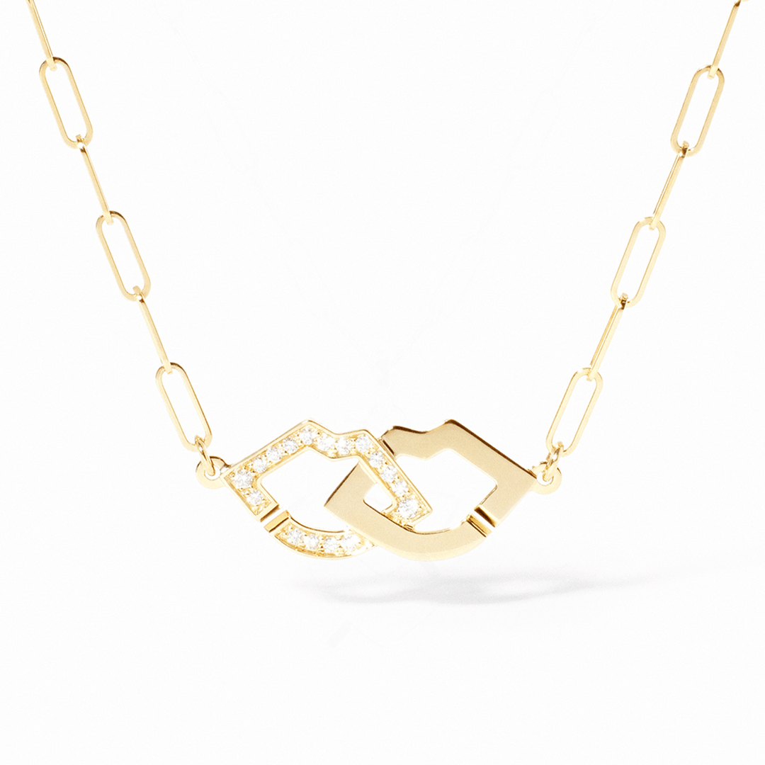 Dinh Van 2 Lips 18k Yellow Gold and Diamond Necklace