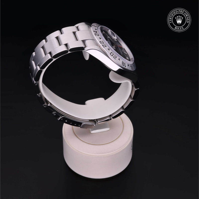 Explorer II M216570-0002