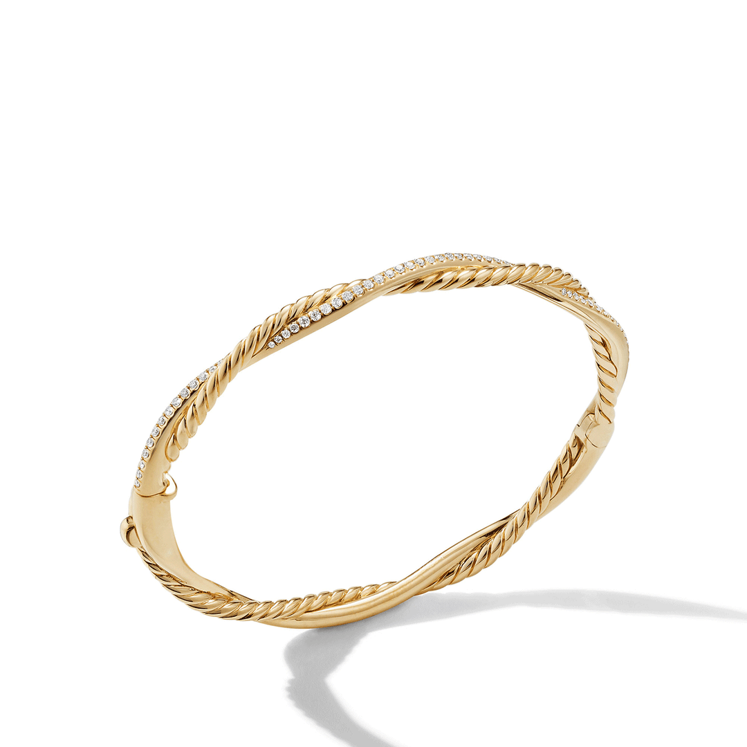 David Yurman Petite Infinity Bracelet in 18k Yellow Gold with Pavé Diamonds