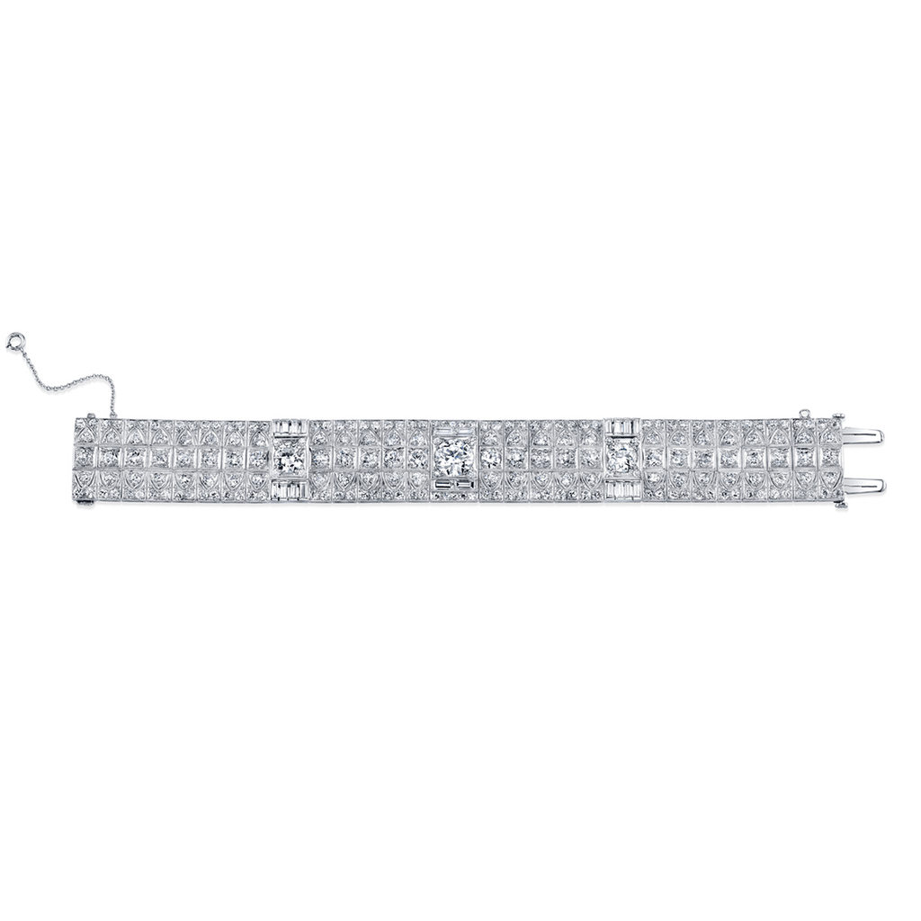 Platinum and 18.70 Total Weight Diamond Art Deco Bracelet