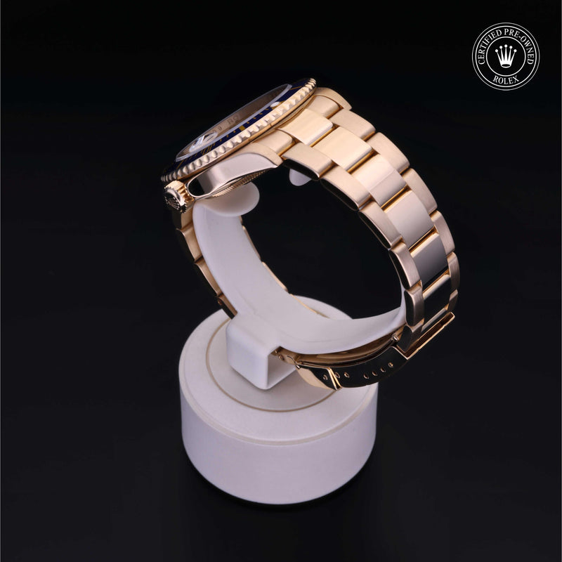 Submariner Date M16618-0001