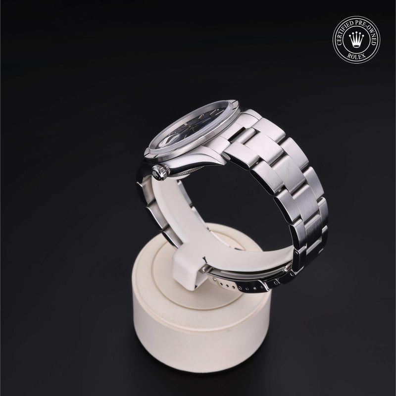 Oyster Perpetual Date M15210-0010