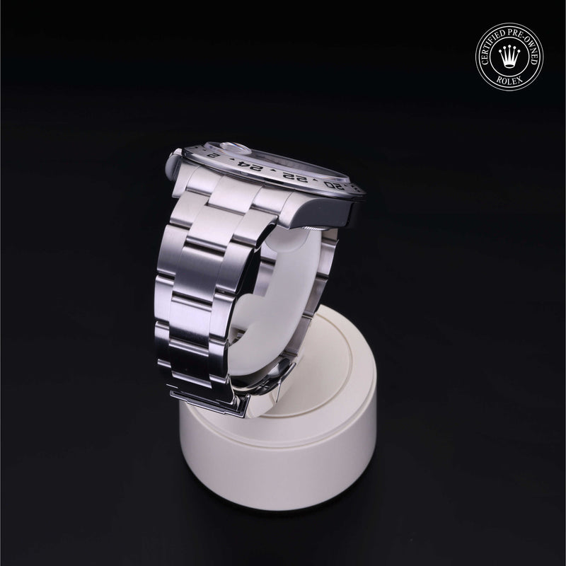 Explorer II M216570-0002