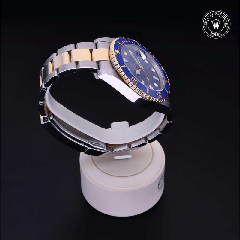 Submariner Date M116613LB-0005
