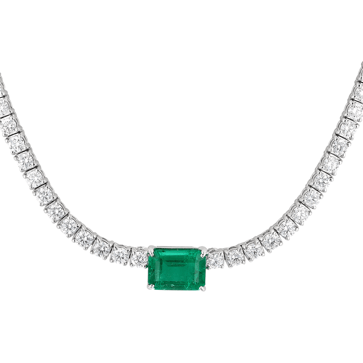 18k Gold Diamond and Emerald 1.46 Total Weight Necklace