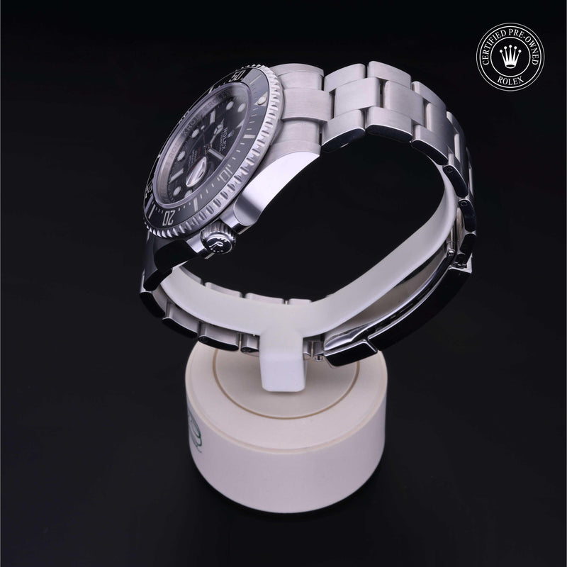 Sea-Dweller M126600-0001