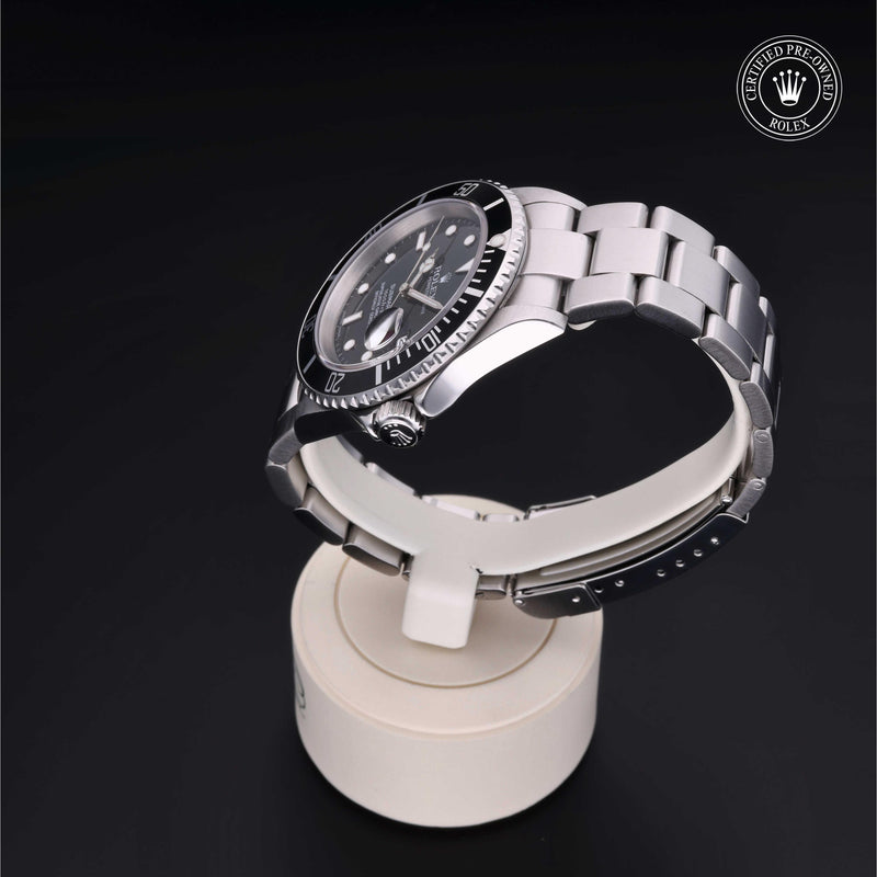 Submariner Date M16610-0007