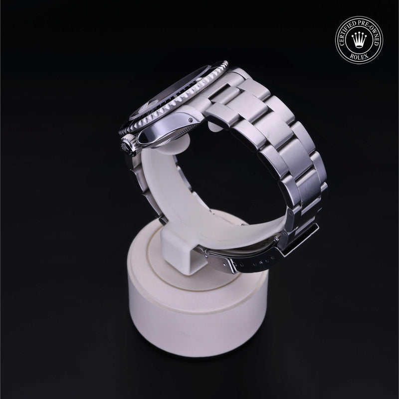 Submariner Date M16610-0004