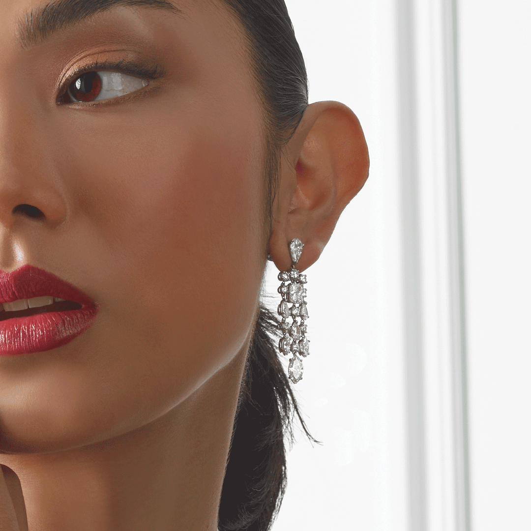 Platinum and Diamond 11.78 Total Weight Natural Diamond Chandelier Earrings