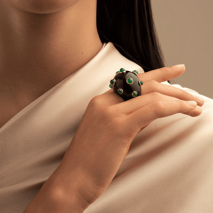 Giorgio B 18k Gold Black Enamel and Agate Ring