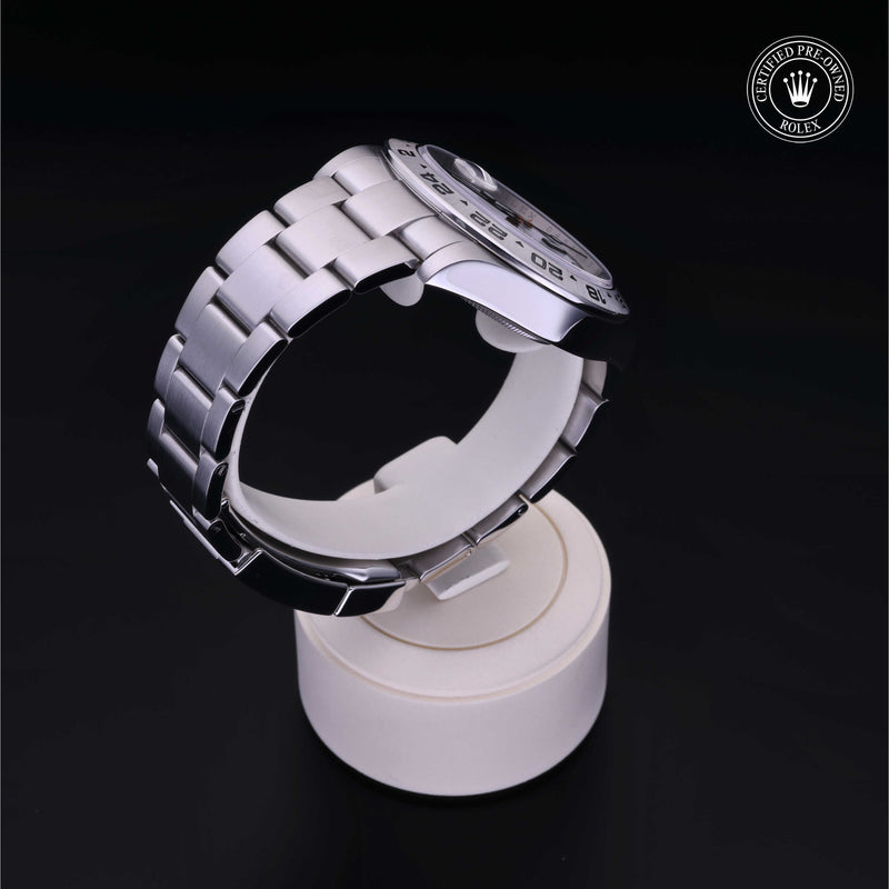 Explorer II M216570-0001