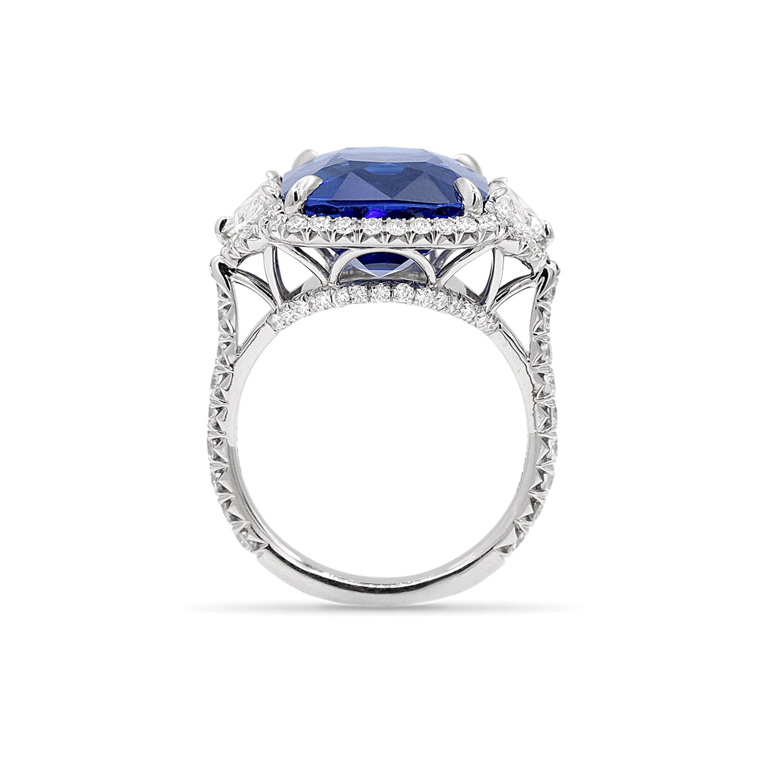 Private Reserve Platinum and Blue Sapphire 11.93 Total Weight Ring