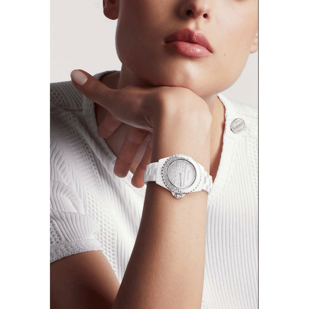 CHANEL J12 Wanted de CHANEL Watch, 33mm H7419